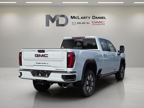 2026 GMC Sierra 3500 Denali