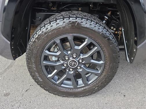 2022 Toyota Tundra Platinum