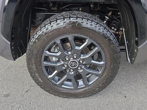 2022 Toyota Tundra Platinum