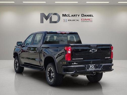 Black 2025 Chevrolet Silverado 1500 ZR2