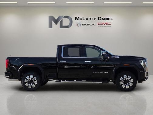 2026 GMC Sierra 2500 Denali