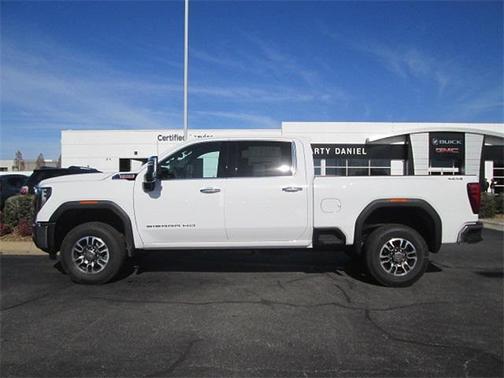 2025 GMC Sierra 2500 SLT