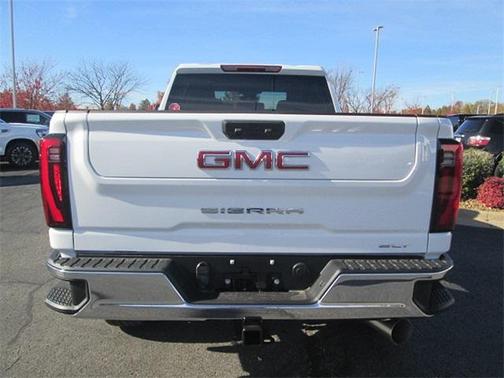 2025 GMC Sierra 2500 SLT