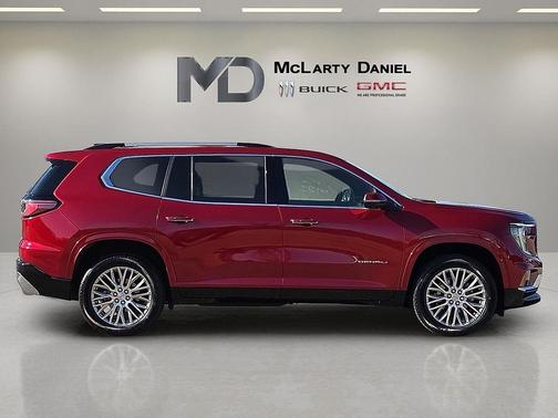 2025 GMC Acadia Denali