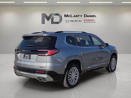 2025 GMC Acadia Denali