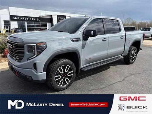 2024 GMC Sierra 1500 AT4