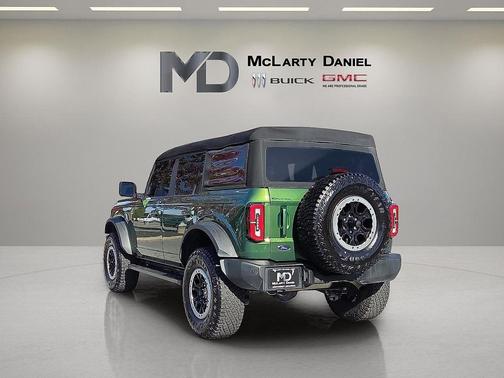 2023 Ford Bronco Outer Banks