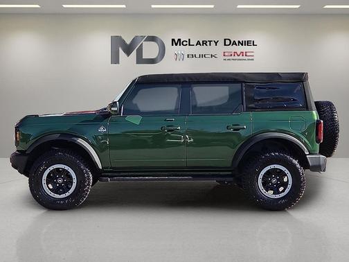 2023 Ford Bronco Outer Banks