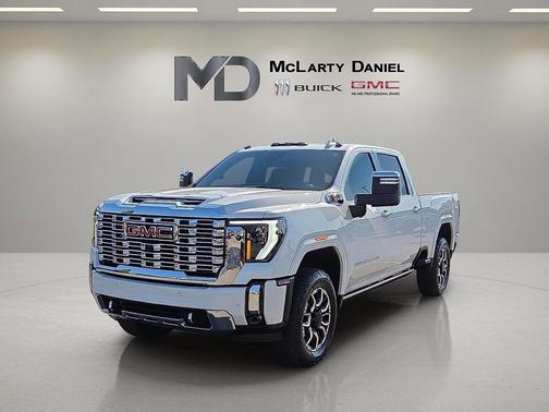 2025 GMC Sierra 2500 Denali