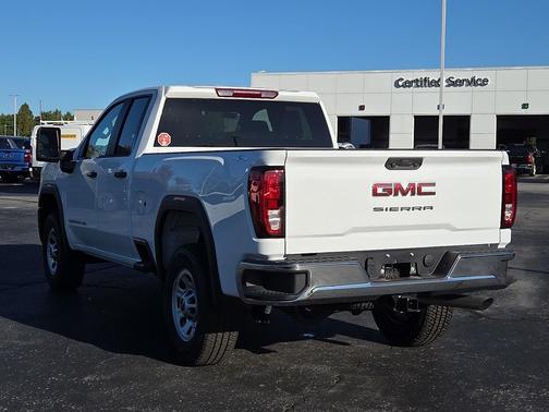 2026 GMC Sierra 2500 Base