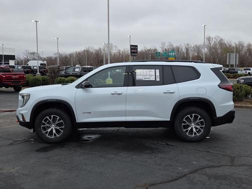2026 GMC Acadia AT4 AWD