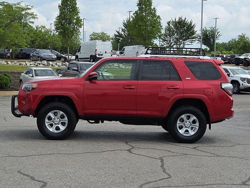 Barcelona Red Metallic 2018 Toyota 4Runner SR5 Premium