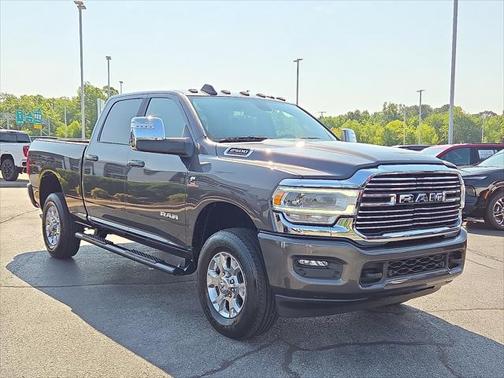 2024 RAM 2500 Laramie Crew Cab 4x4 6'4' Box