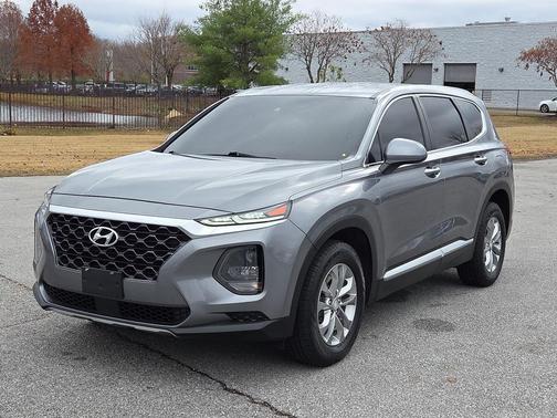 2019 Hyundai SANTA FE SE 2.4