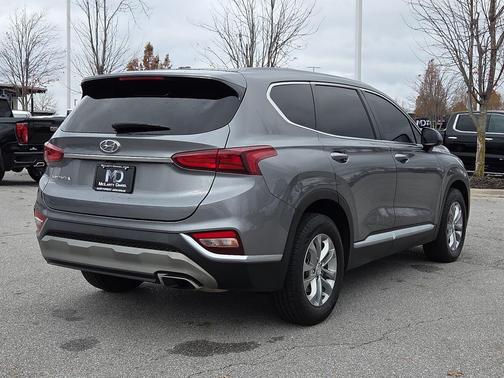 2019 Hyundai SANTA FE SE 2.4