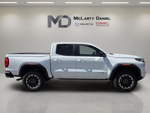 Summit White 2026 GMC Canyon AT4