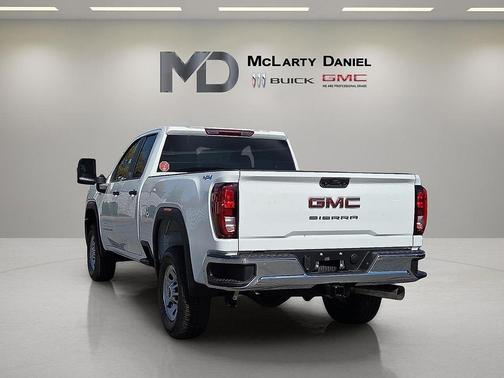 2026 GMC Sierra 2500 Base