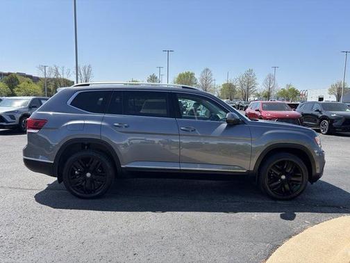 2019 Volkswagen Atlas 3.6L SEL Premium