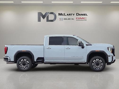 2026 GMC Sierra 3500 Denali