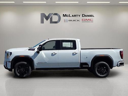 Summit White 2026 GMC Sierra 2500 AT4
