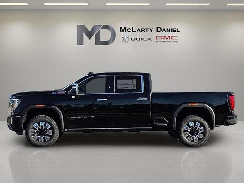 2026 GMC Sierra 3500 Denali