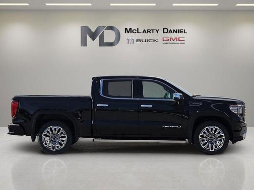 Onyx Black 2026 GMC Sierra 1500 Denali Ultimate