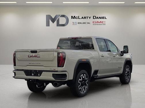 2026 GMC Sierra 2500 AT4