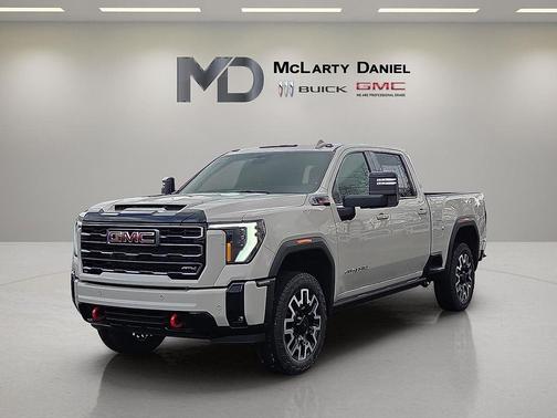 2026 GMC Sierra 2500 AT4