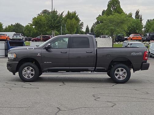 Granite Crystal Metallic Clearcoat 2020 RAM 2500 Big Horn Crew Cab 4x4 6'4' Box