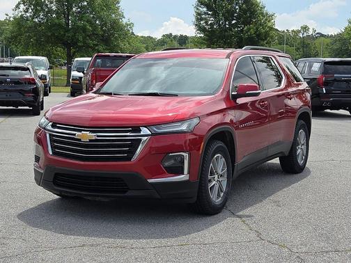 Radiant Red Tintcoat 2023 Chevrolet Traverse LT Cloth