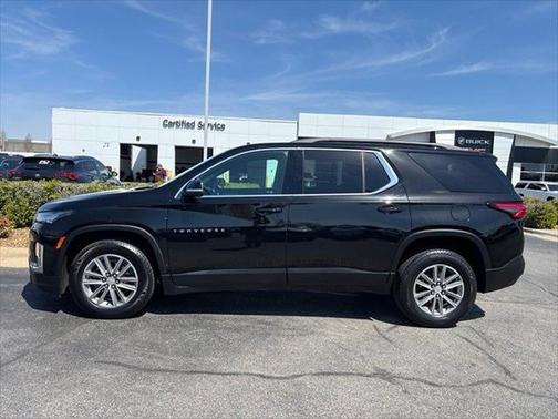 2022 Chevrolet Traverse LT Leather