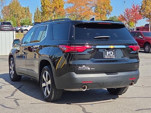 2023 Chevrolet Traverse LT Leather