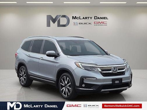 Lunar Silver Metallic 2020 Honda Pilot Touring 8-Passenger