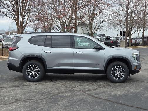 2026 GMC Acadia AT4 AWD