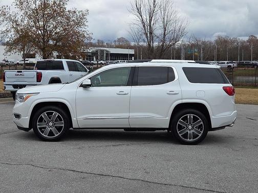 2018 GMC Acadia Denali