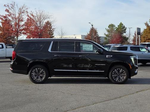 2026 GMC Yukon XL 4WD Elevation