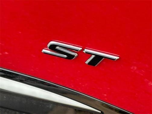 2025 Buick Envision Sport Touring AWD