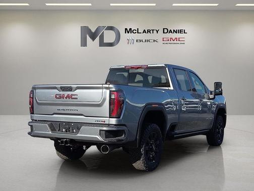 2026 GMC Sierra 3500 AT4