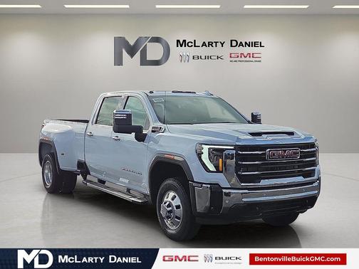 2026 GMC Sierra 3500 SLT