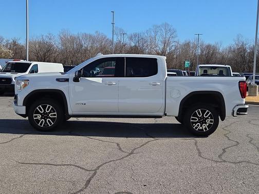 2022 GMC Sierra 1500 AT4