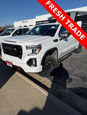 2022 GMC Sierra 1500 AT4