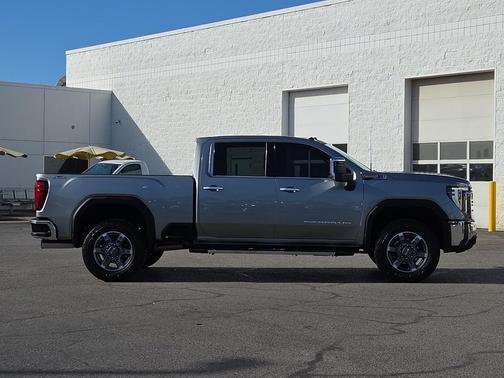 2025 GMC Sierra 2500 SLT