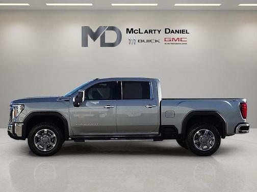 2025 GMC Sierra 2500 SLT