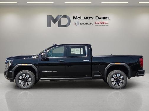 2026 GMC Sierra 3500 Denali
