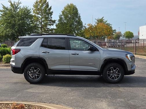 2026 GMC Terrain AWD AT4