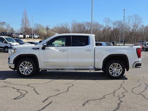 2021 GMC Sierra 1500 SLT