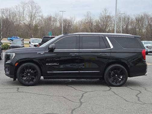 2023 GMC Yukon Denali Ultimate