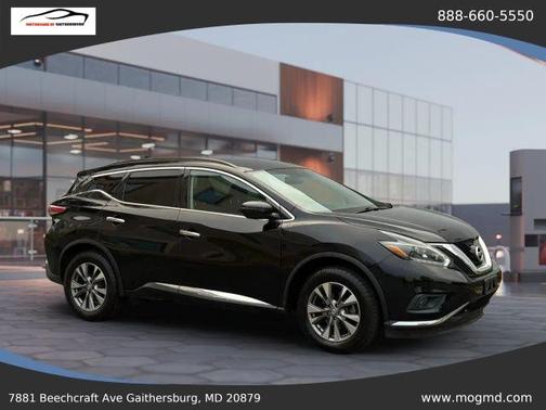 Black 2018 Nissan Murano SV