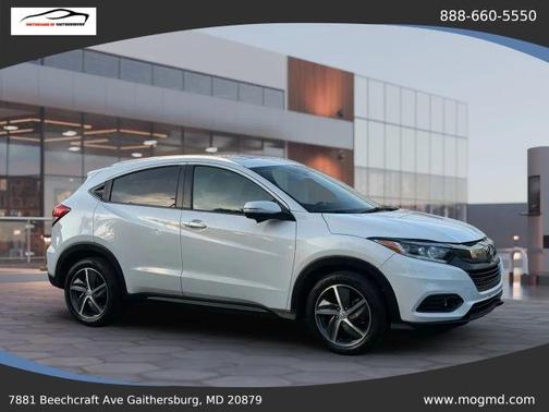 Pearl White 2022 Honda HR-V EX