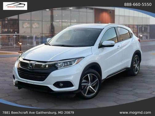 Pearl White 2022 Honda HR-V EX